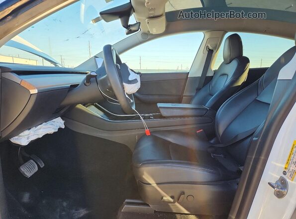 5YJYGDEE9LF032137 2020 TESLA MODEL White 