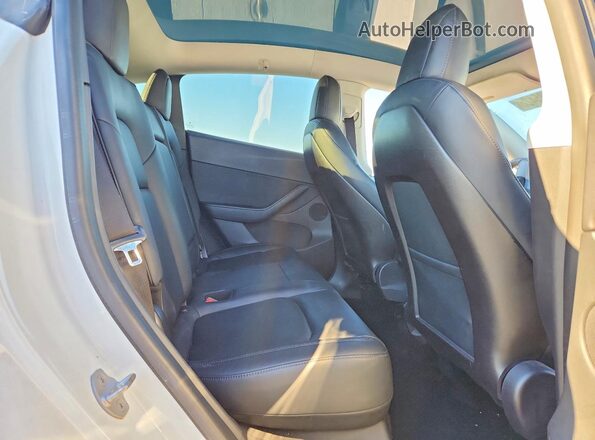 5YJYGDEE9LF032137 2020 TESLA MODEL White 