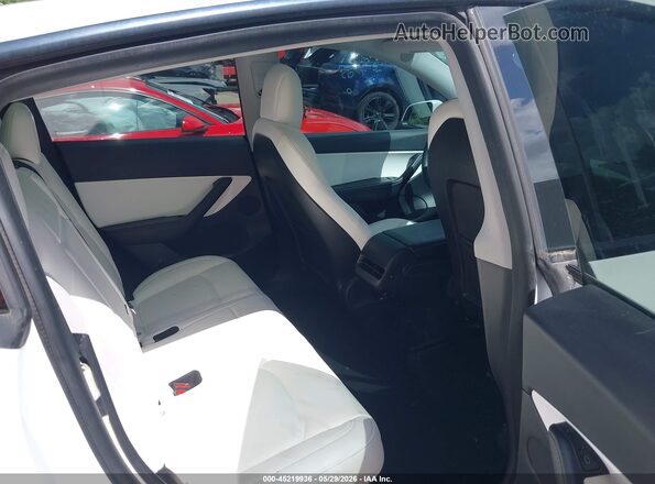 5YJYGDEE9MF304896 2021 TESLA MODEL Y Белый Вид наклейки с VIN-кодом