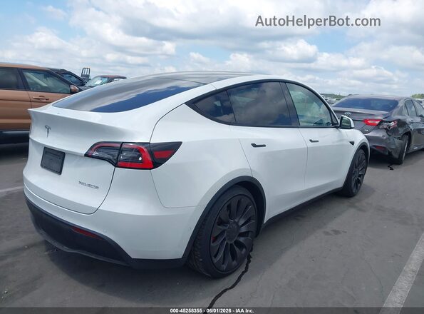 5YJYGDEF2MF137600 2021 TESLA MODEL Y White Trasero derecho