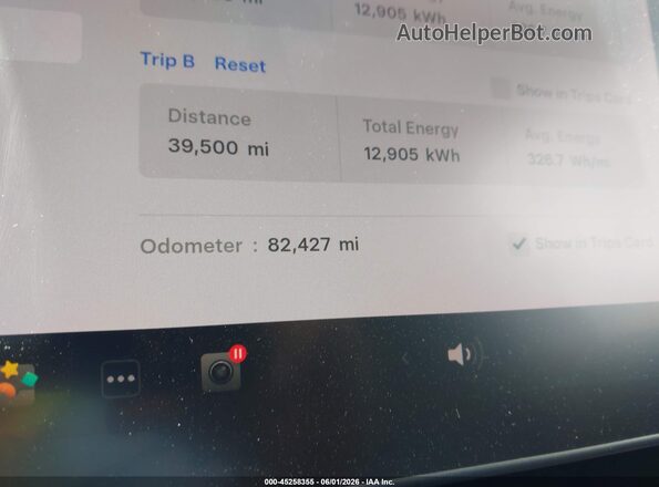 5YJYGDEF2MF137600 2021 TESLA MODEL Y White 