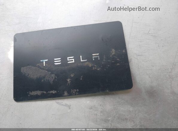 5YJYGDEF6LF002229 2020 TESLA MODEL Y Red Vista del salpicadero