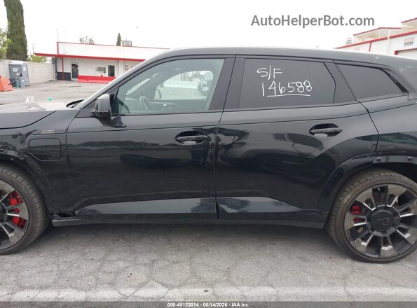 5YM23CS02P9S32496 2023 BMW XM Black 