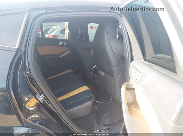 5YMCY0C04M9E65183 2021 BMW X6 M Black Widok naklejki z numerem VIN