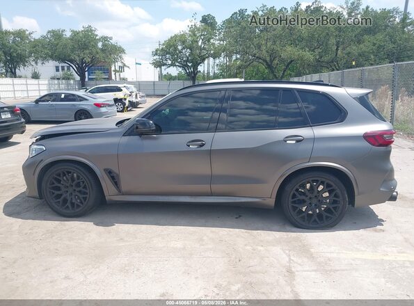 5YMJU0C01M9E37957 2021 BMW X5 Gray 360 interior view