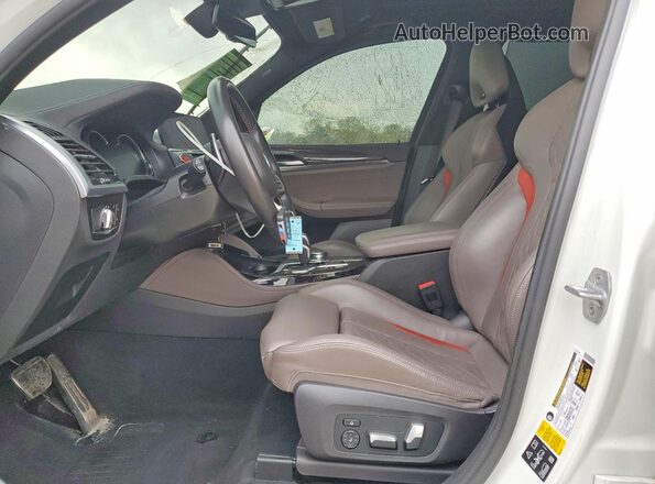 5YMTS0C02LLT10244 2020 BMW X3 White Front interior view
