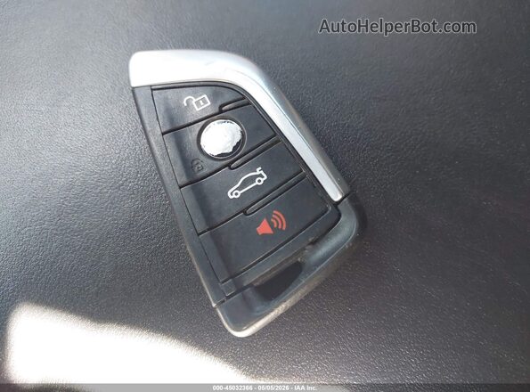 5YMTS0C04LLA57785 2020 BMW X3 Gray Dashboard view