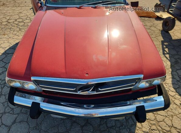 10704412048647 1978 MERCEDES-BENZ 450 Red Widok komory silnika