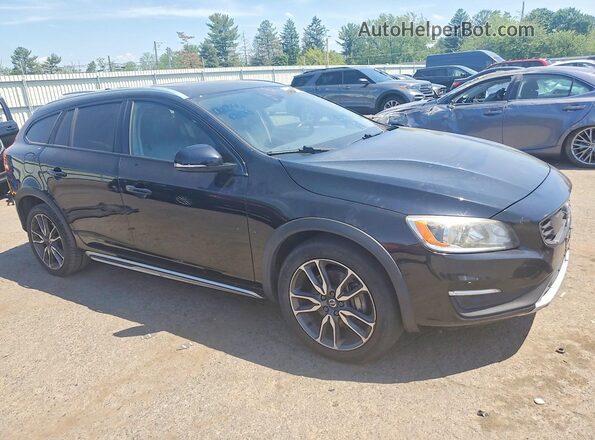 YV440MWK4J2052882 2018 VOLVO V60 Black Widok z przodu