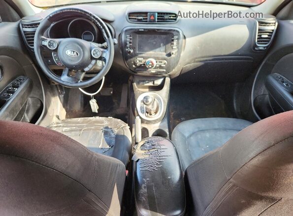 KNDJP3A59K7017689 2019 KIA SOUL Red 