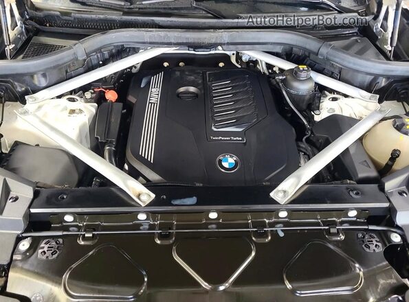 5UXCR6C08L9B81724 2020 BMW X5 White Widok wnętrza z przodu