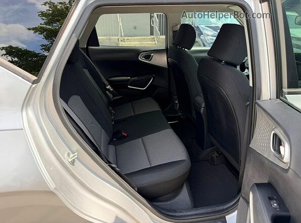 KNDJ23AU5L7098729 2020 KIA SOUL Серебряный 