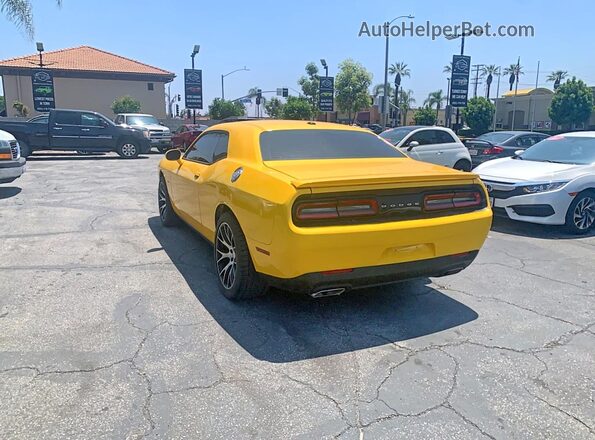 2C3CDZBT1HH639514 2017 DODGE CHALLENGER Yellow Передня права чверть