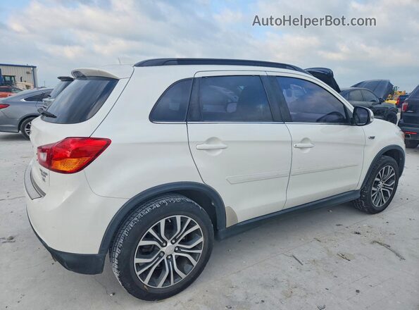 JA4AP4AW6HZ019647 2017 MITSUBISHI OUTLANDER White 
