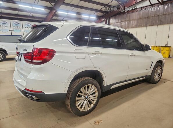 5UXKT0C58G0S78614 2016 BMW X5 White Front right