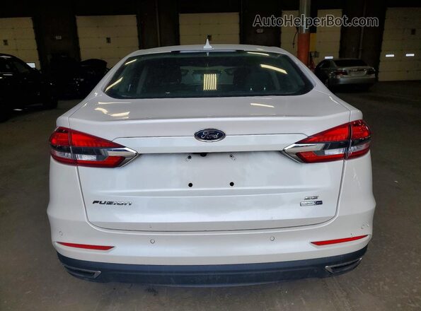 3FA6P0T9XLR170537 2020 FORD FUSION Белый Вид сзади