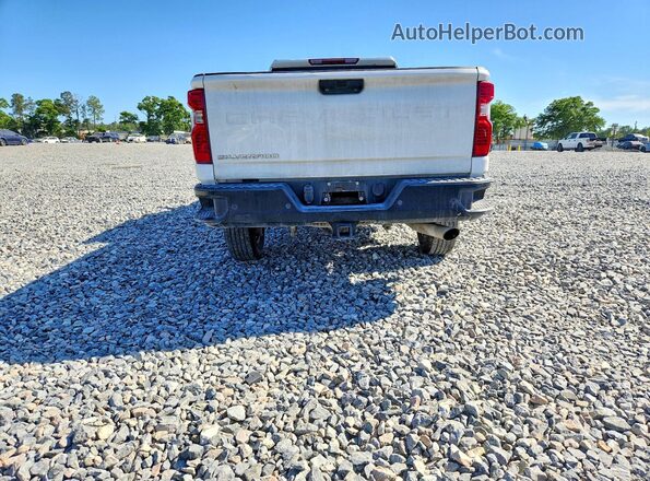 1GC1YLE7XRF218400 2024 CHEVROLET SILVERADO White Widok z tyłu