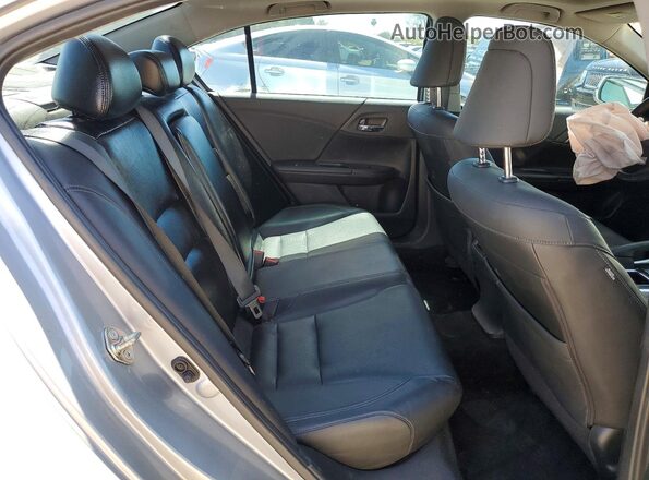 1HGCR3F80HA016269 2017 HONDA ACCORD Silver 
