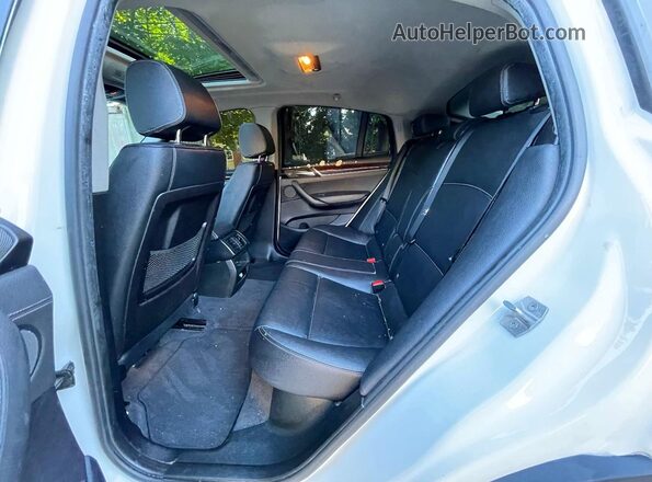 5UXXW3C52G0R20288 2016 BMW X4 White 