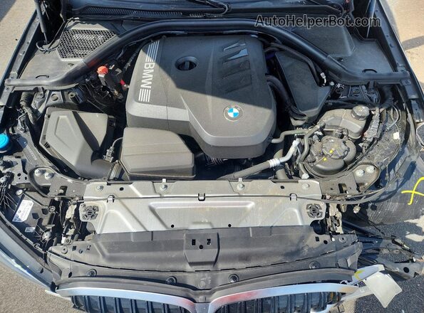 3MW89CW00T8F92105 2026 BMW 3 SERIES Черный Вид подкапотного пространства