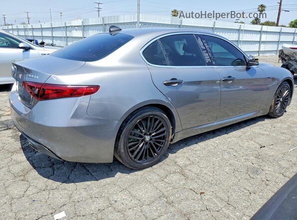 ZARFAECN8J7567048 2018 ALFA ROMEO GIULIA Gray Delantero derecho