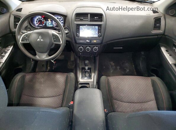 JA4AP3AU1JU002489 2018 MITSUBISHI OUTLANDER Silver 