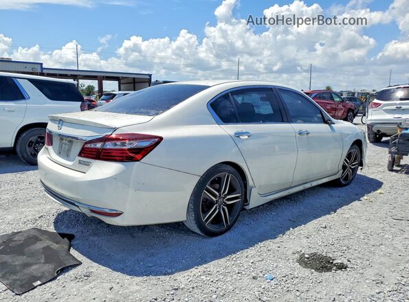 1HGCR2F16HA231331 2017 HONDA ACCORD White 