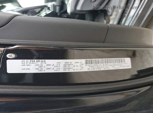 2C4RC1N70KR577713 2019 CHRYSLER PACIFICA Black 
