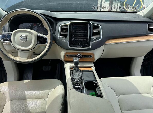 YV4A22PK5M1751013 2021 VOLVO XC90 Blue 