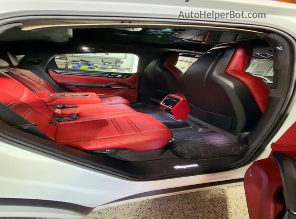 WP1BG2AY1NDA56239 2022 PORSCHE CAYENNE White Vista interior delantera