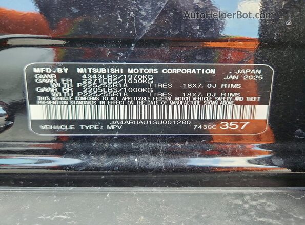 JA4ARUAU1SU001280 2025 MITSUBISHI OUTLANDER Черный 