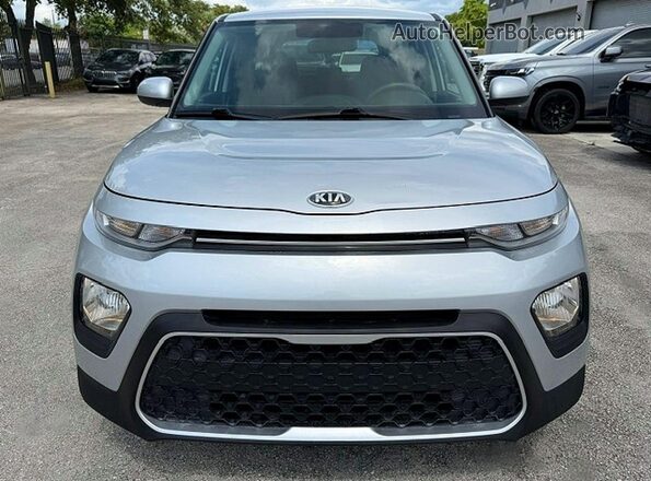 KNDJ23AU5L7098729 2020 KIA SOUL Серебряный 