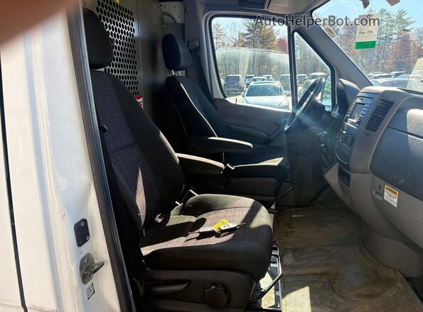 WD3PE7CD0HP545863 2017 MERCEDES-BENZ SPRINTER White 
