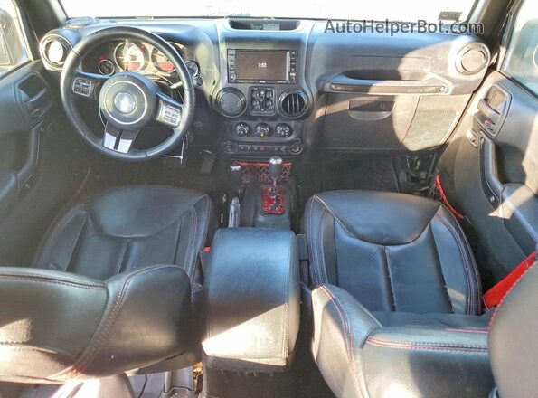 1C4HJWFG6HL677104 2017 JEEP WRANGLER Black 