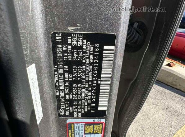 5XYPKDA5XGG104168 2016 KIA SORENTO Gray 