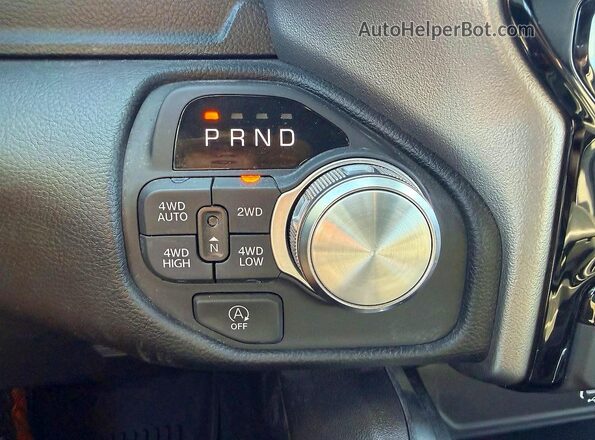 1C6SRFJP0TN250043 2026 RAM 1500 Gray 