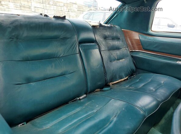 6D47S6Q305355 1976 CADILLAC DEVILLE Green Widok tylnych siedzeń