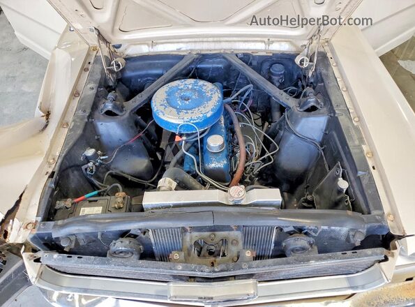 6F07T38999 1966 FORD MUSTANG Cream Rear interior view