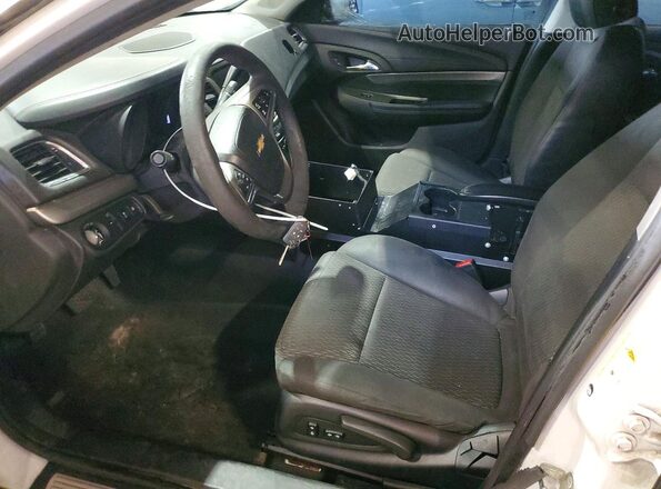 6G3NS5U38GL212531 2016 CHEVROLET CAPRICE White Սալոնի դիմացի տեսք