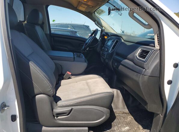 1N6AA1R70KN521908 2019 NISSAN TITAN White Սալոնի հետևի տեսք