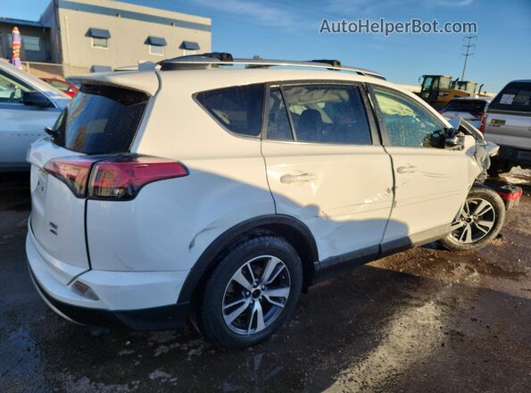 JTMRFREV6GJ066054 2016 TOYOTA RAV4 White 
