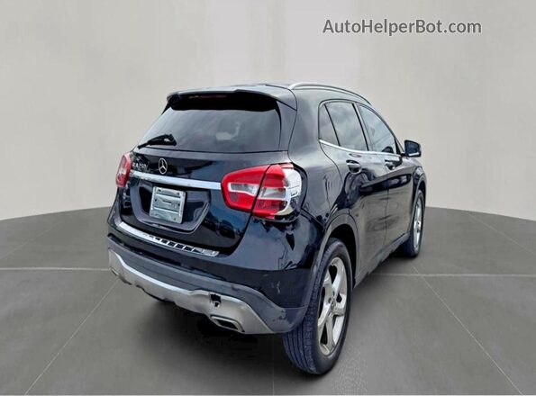 WDCTG4EB6KU007843 2019 MERCEDES-BENZ GLA Черный Вид спереди