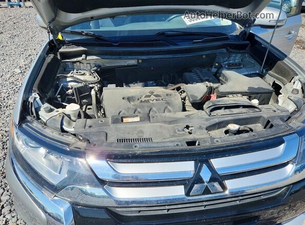 JA4AD3A31JZ061139 2018 MITSUBISHI OUTLANDER Серый 