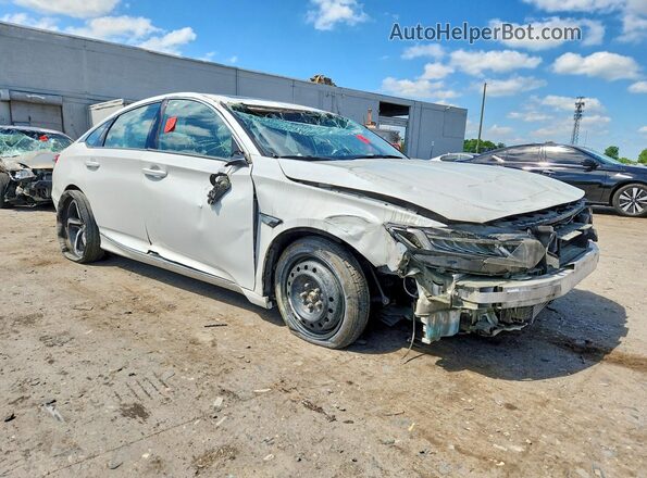 1HGCV1F56JA042175 2018 HONDA ACCORD White 