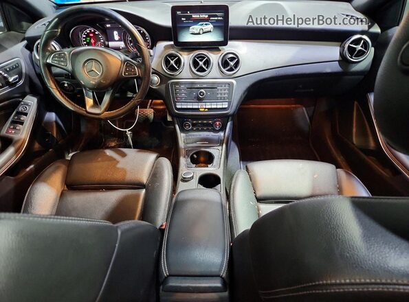 WDCTG4GB3JJ452666 2018 MERCEDES-BENZ GLA Gray 