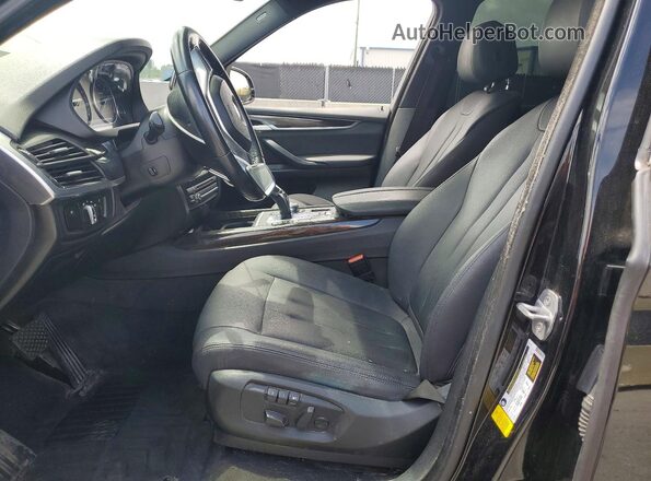 5UXKR2C53J0Z17967 2018 BMW X5 Black 