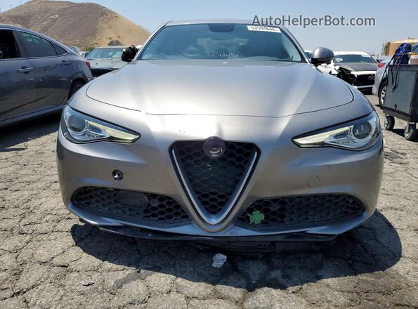 ZARFAECN8J7567048 2018 ALFA ROMEO GIULIA Gray Vista trasera