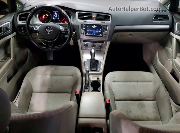 3VW017AU6HM518014 2017 VOLKSWAGEN GOLF Red 
