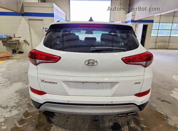 KM8J3CA29JU688938 2018 HYUNDAI TUCSON White 