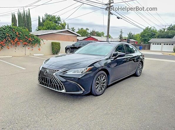 58ADA1C12PU028205 2023 LEXUS ES Черный 